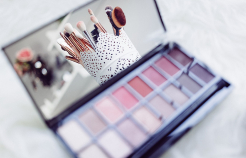 Makeup Kit fit for a Queen!!